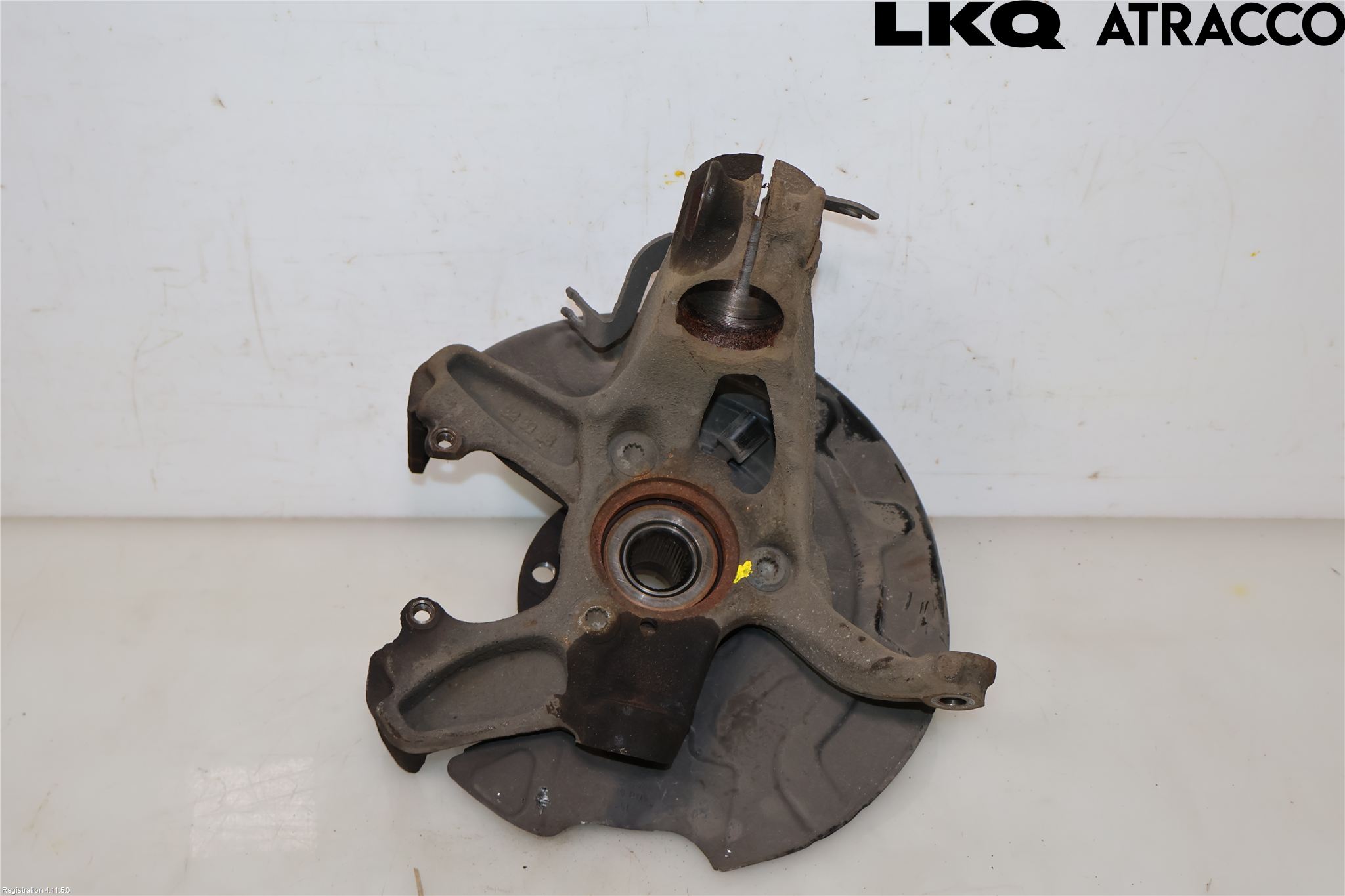 Volkswagen VW GOLF SPORTSVAN 15-20 Spindel Hf