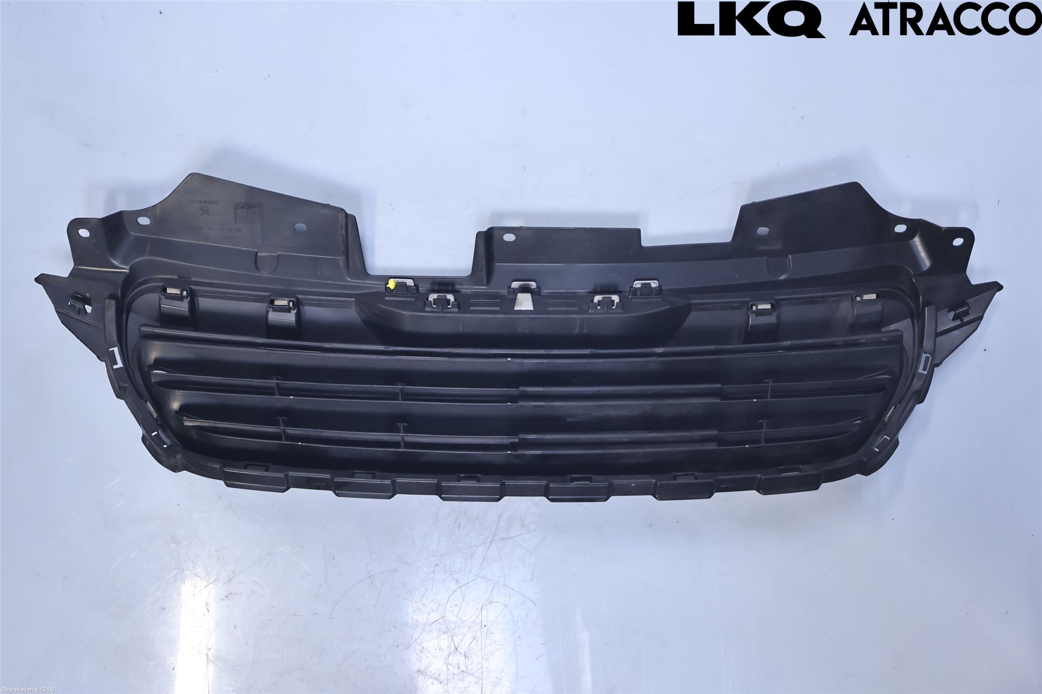 Peugeot 108 15-22 Grill Komplett