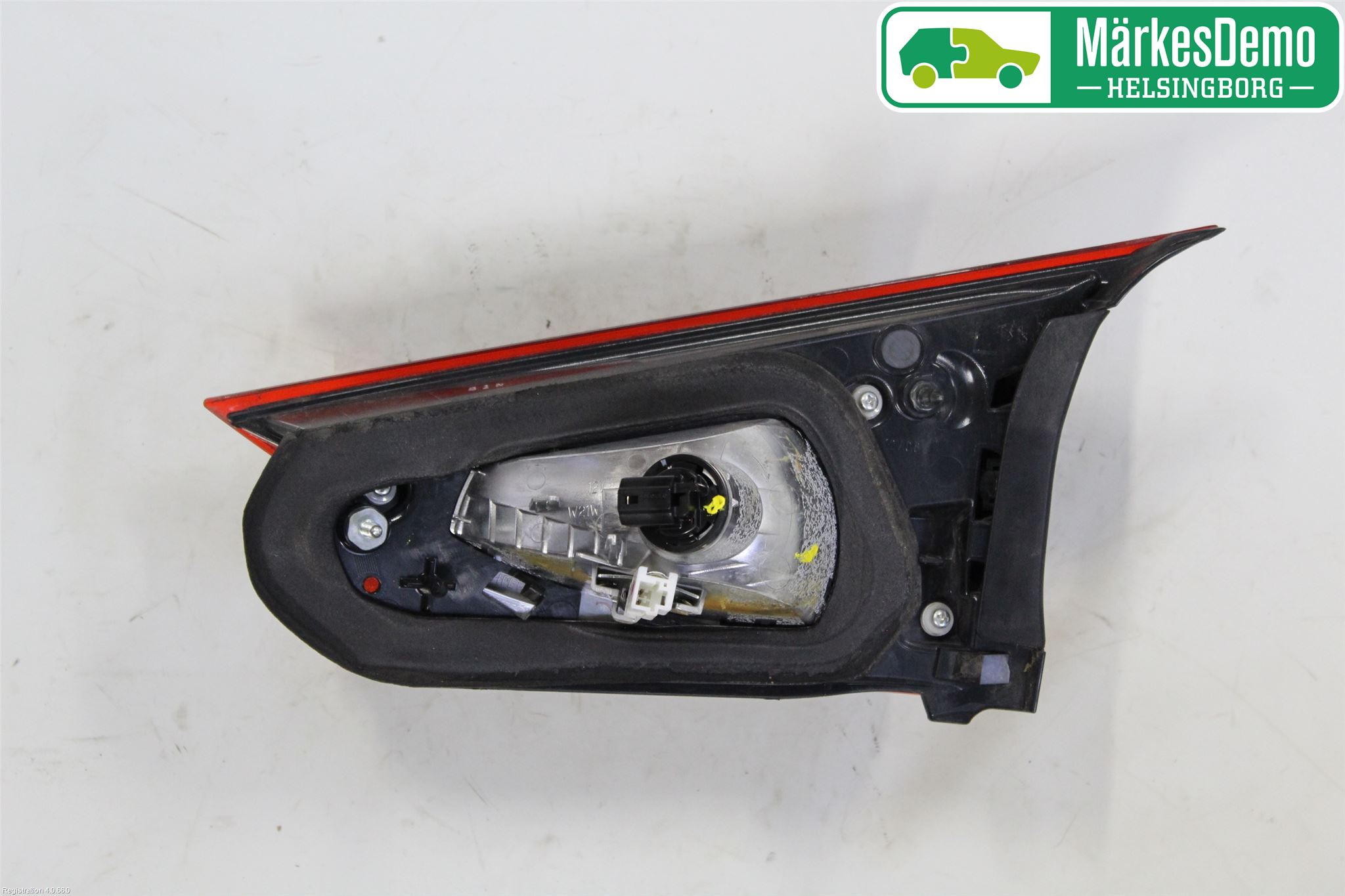 Mazda 3 III 14-19 Baklykt Venstre  På Luke(Indre