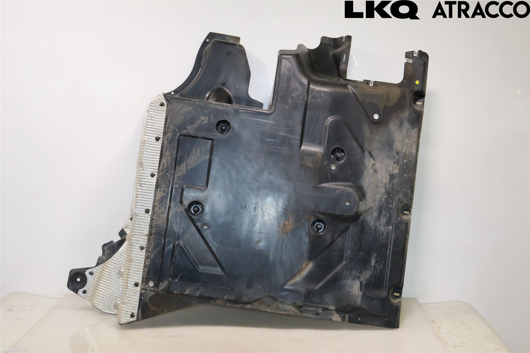 Volkswagen VW CRAFTER II / E-CRAFTER 17- Bunnplate U Motor-Gear-Dørk