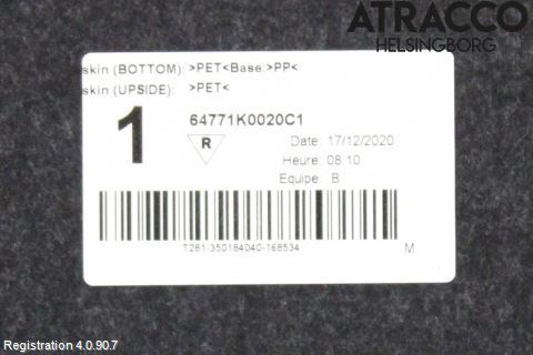 Toyota YARIS XP21 20- Innr Bagasjeromkledsel