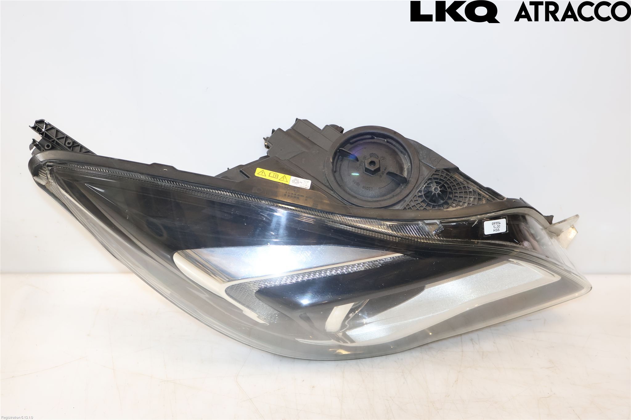Opel INSIGNIA 09-16 Frontlykt Høyre