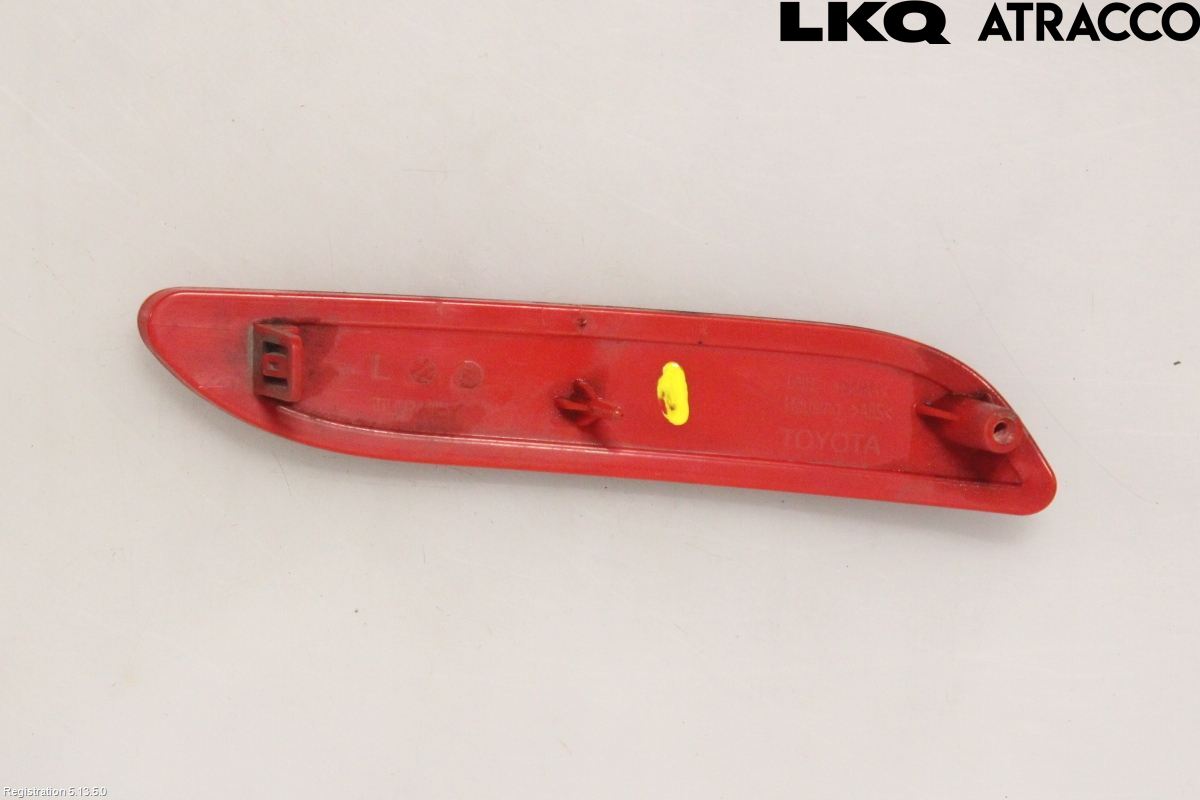 Toyota AURIS 13-19 Refleks Bak