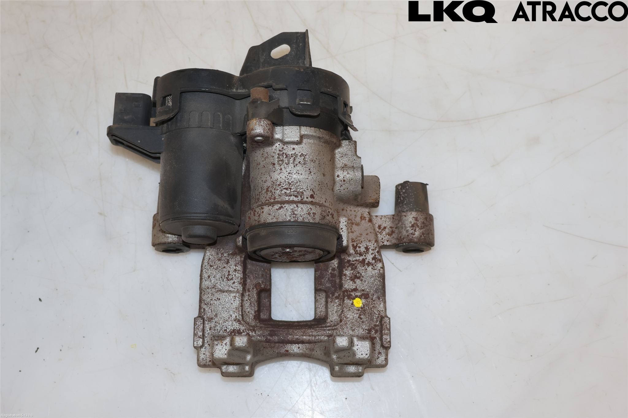 Volvo V90 17->> Bremsecaliper Bak Venstre