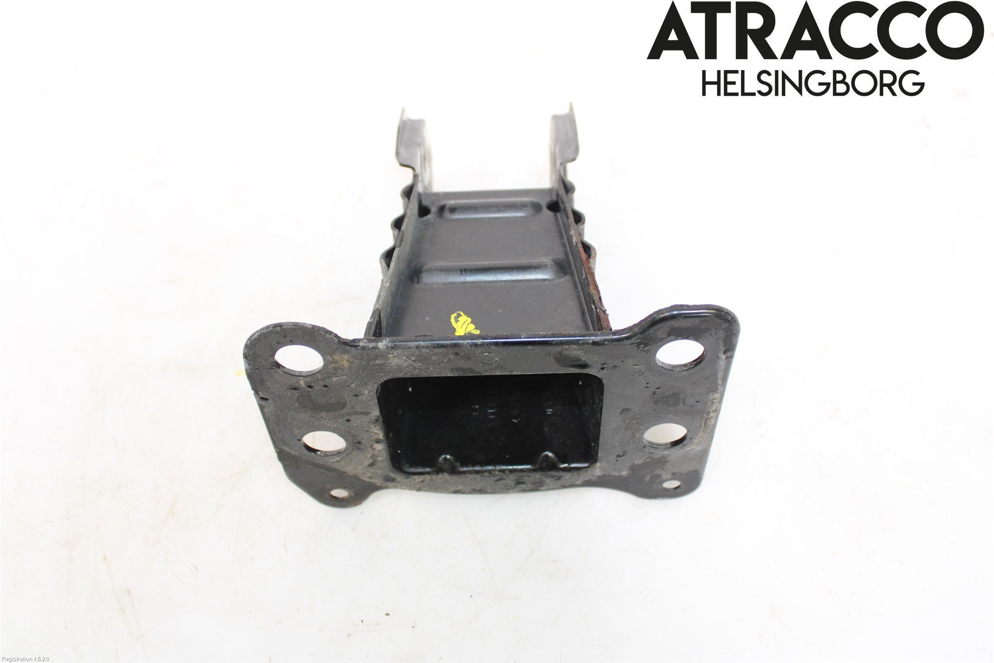 Audi A3/S3 05-13 Støtfanger Foran Feste