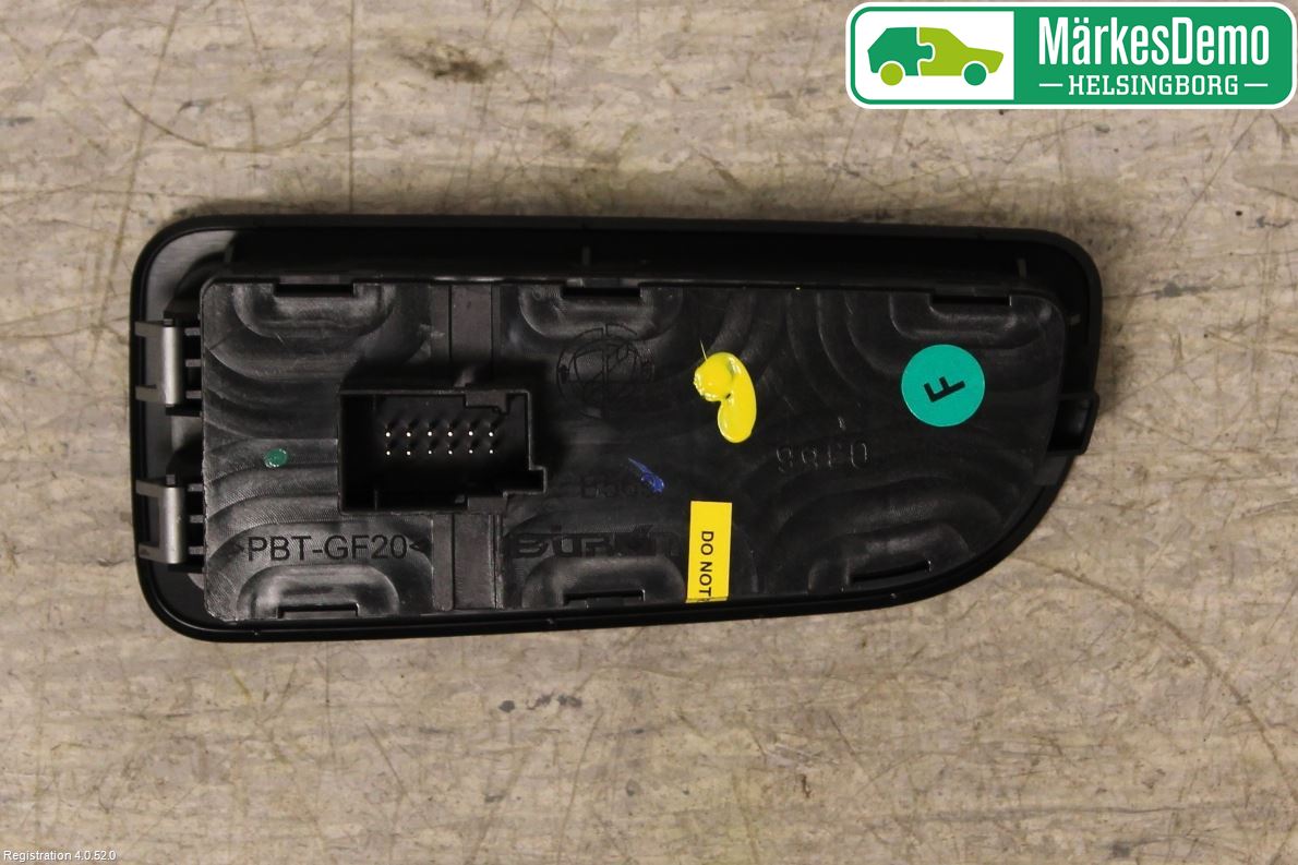 Fiat TIPO/CROSS 16- Bryter Hovedlys