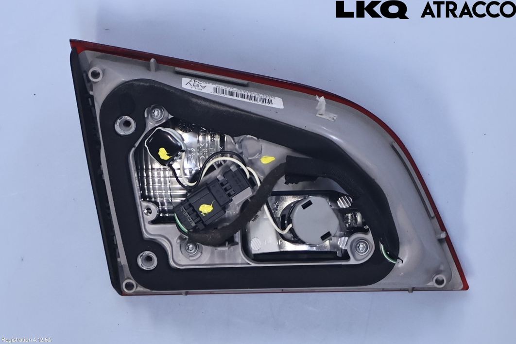 Opel ASTRA J 10-15 Baklykt Høyre  På Luke(Indre)