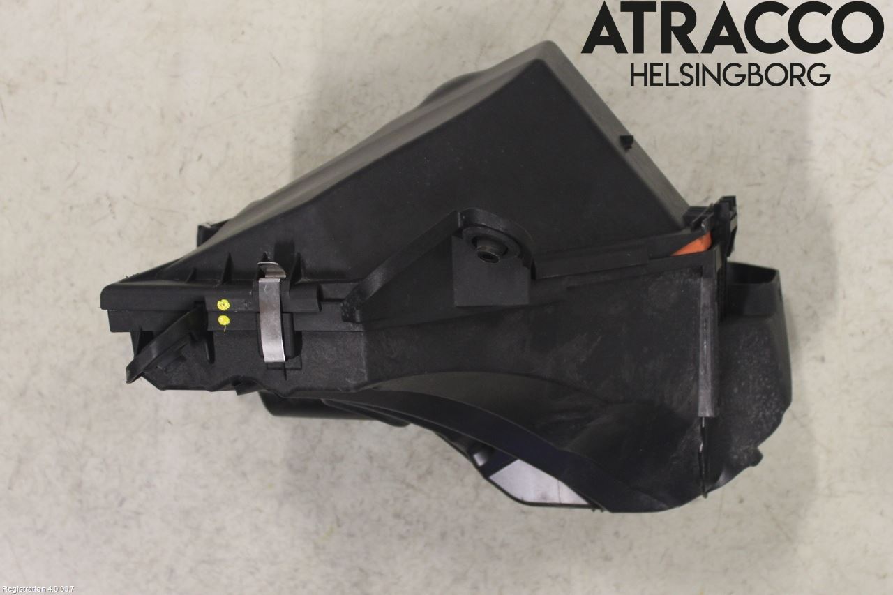 BMW 1 E87/81 5D/3D 03-11 Luftfilter Boks
