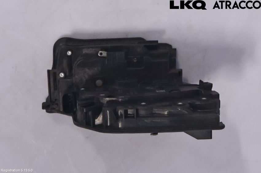 BMW 5 G30/G31/F90 17-23 Dørlås - Låsekasse