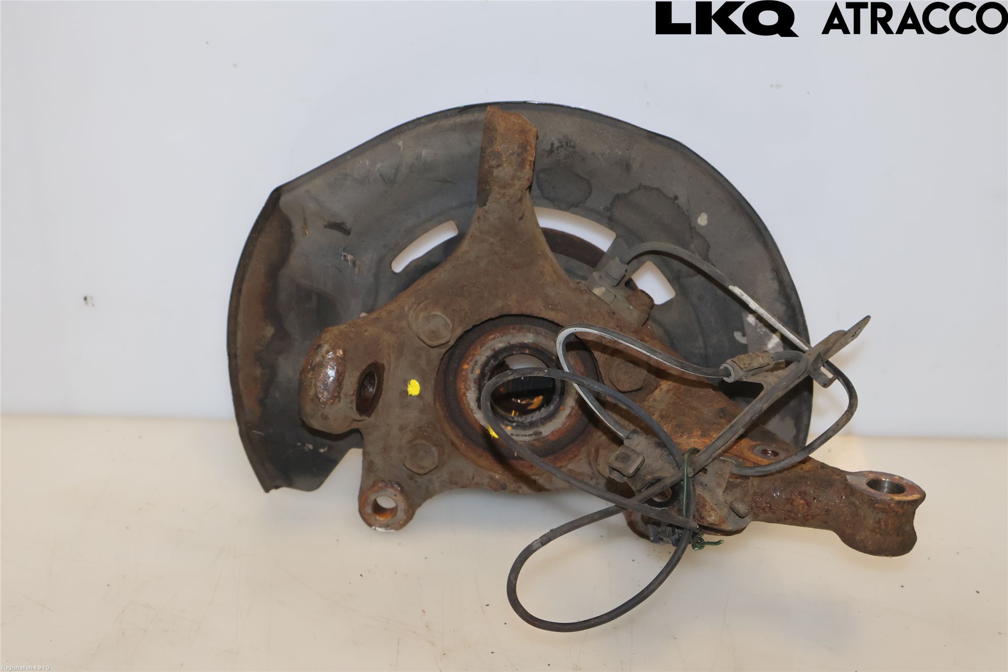 Toyota RAV 4 06-12 Spindel Vf