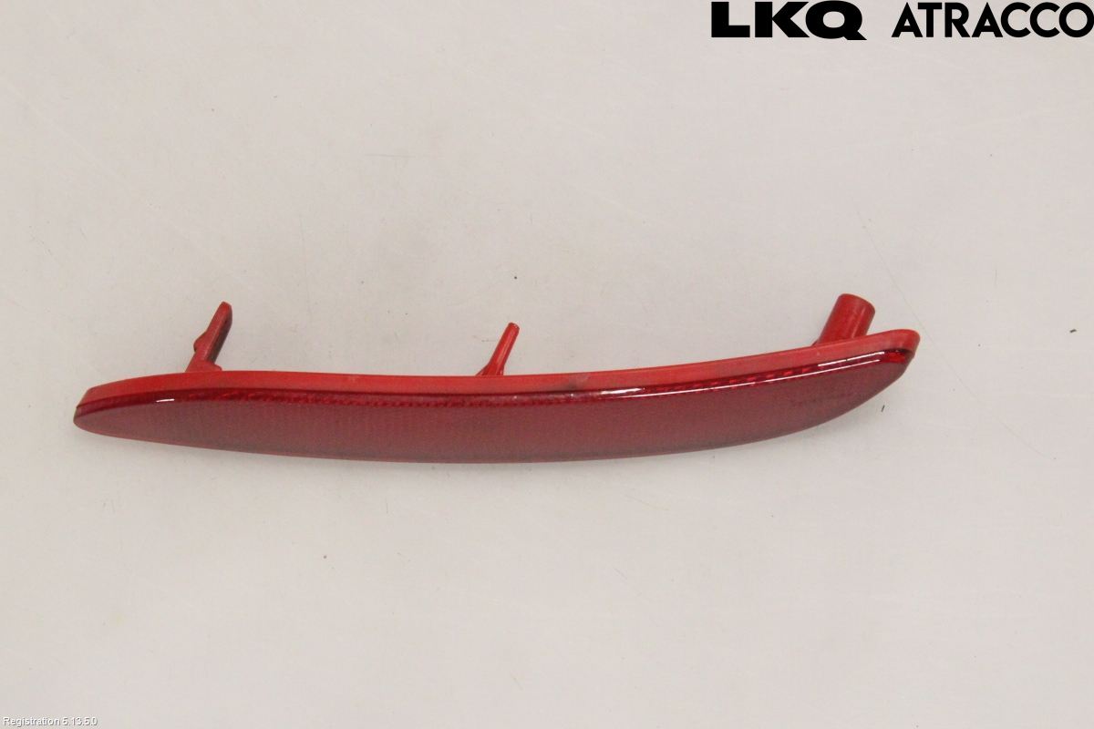 Toyota AURIS 13-19 Refleks Bak