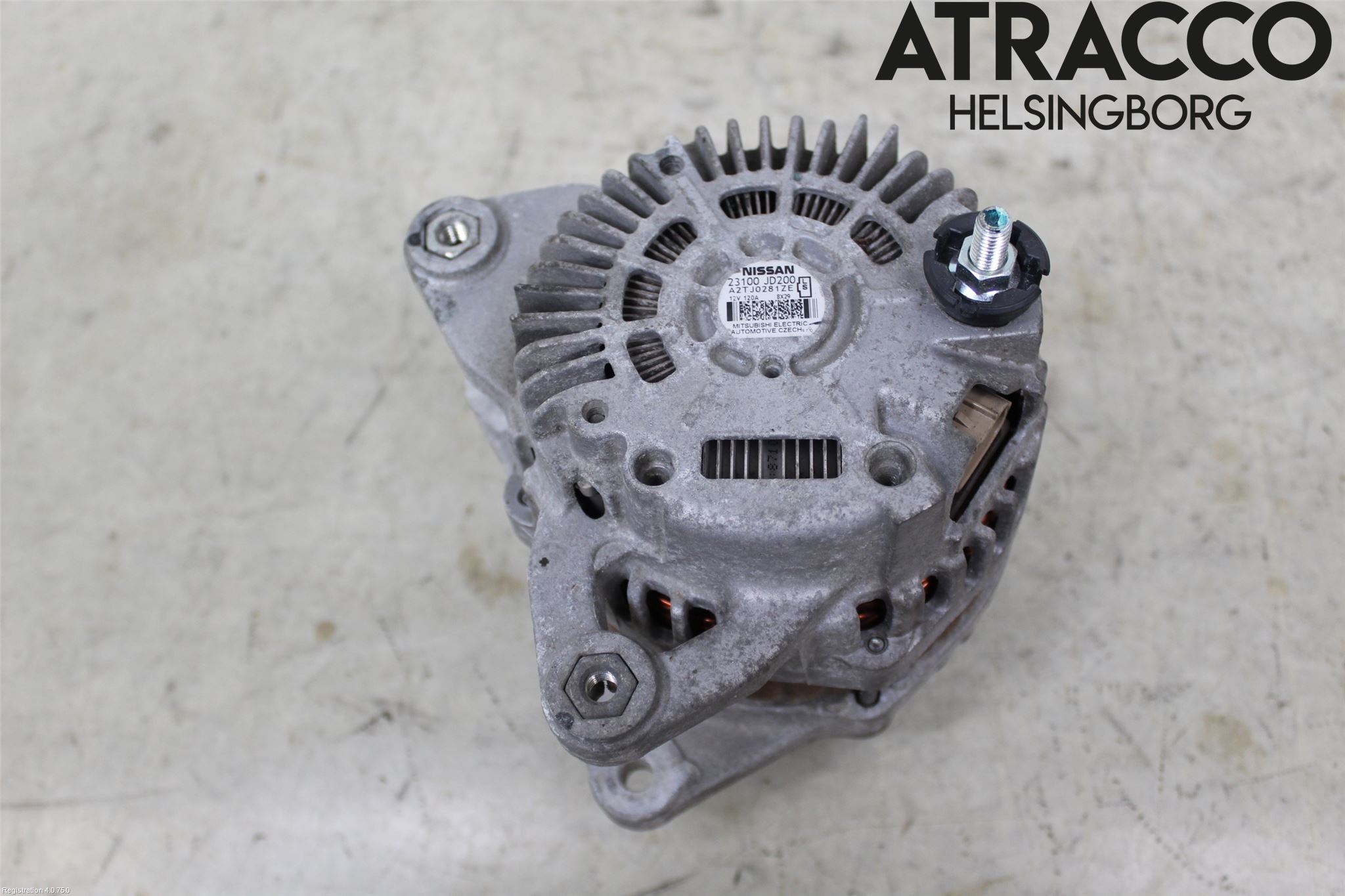 Nissan QASHQAI+2  08-10 Dynamo
