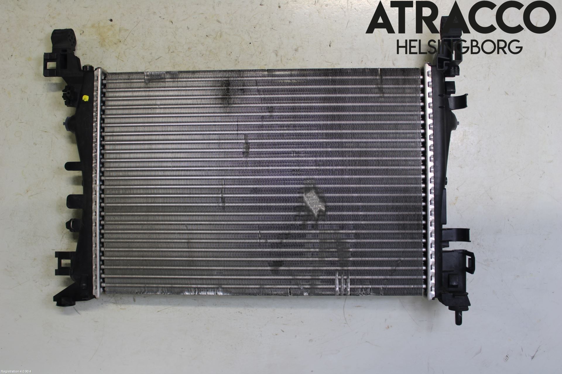 Opel CORSA D 07-14 Radiator Automat