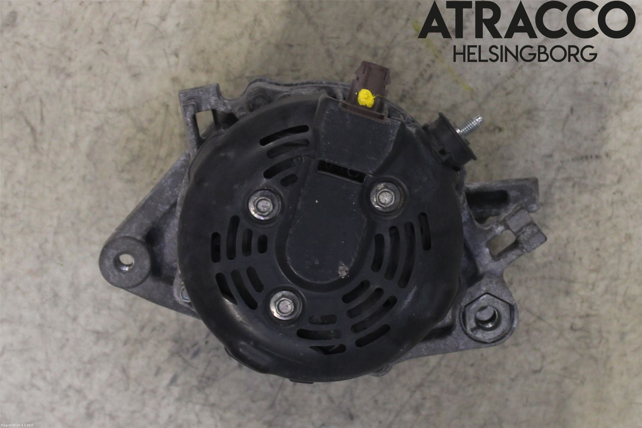 Toyota YARIS XP130 12-14 Dynamo