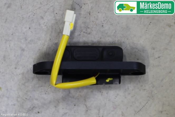 Mitsubishi ECLIPS CROSS Bakluke Handtak Ytre