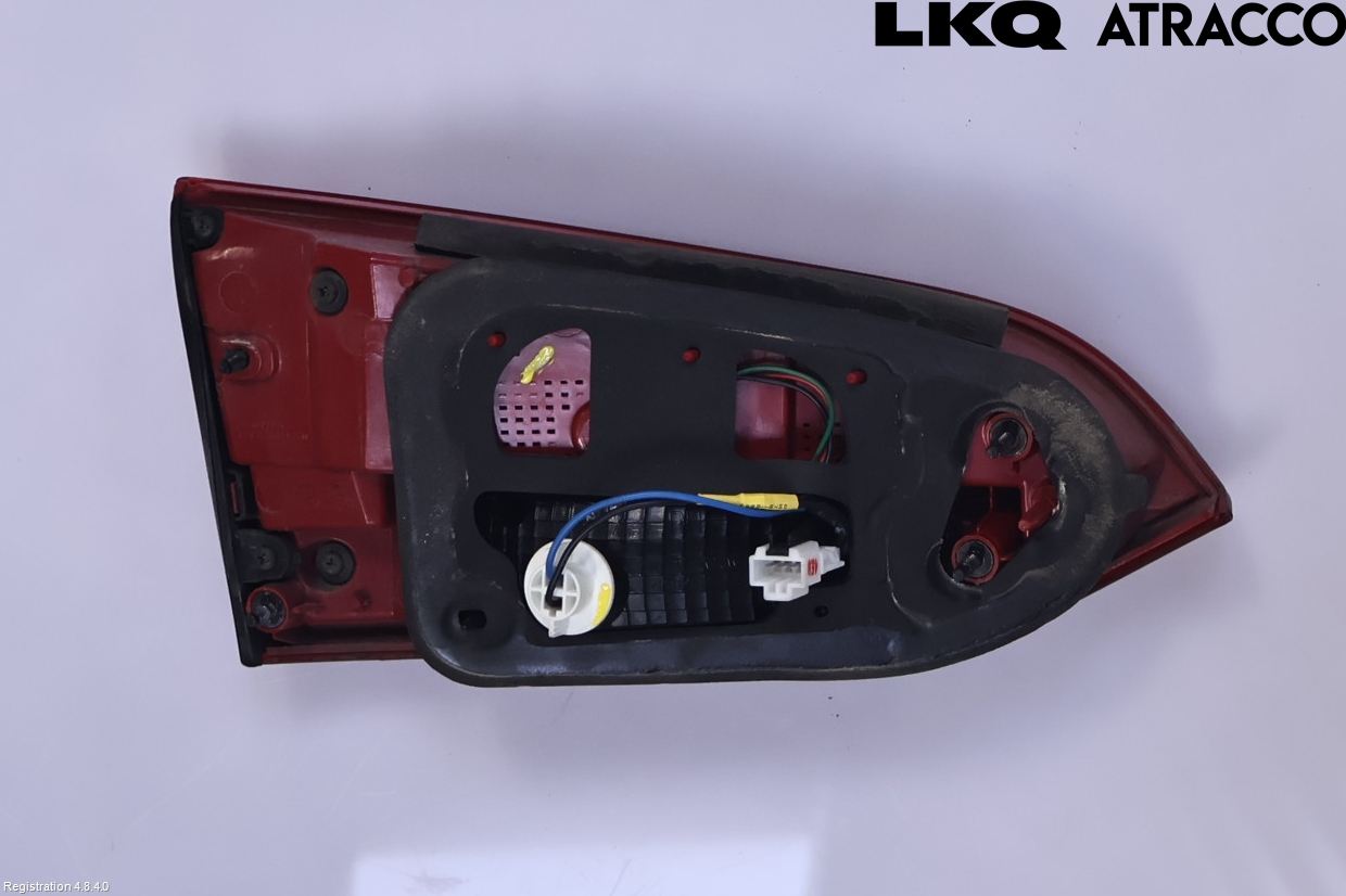 Hyundai SANTA FE 13-18 Baklykt Høyre  På Luke(Indre)