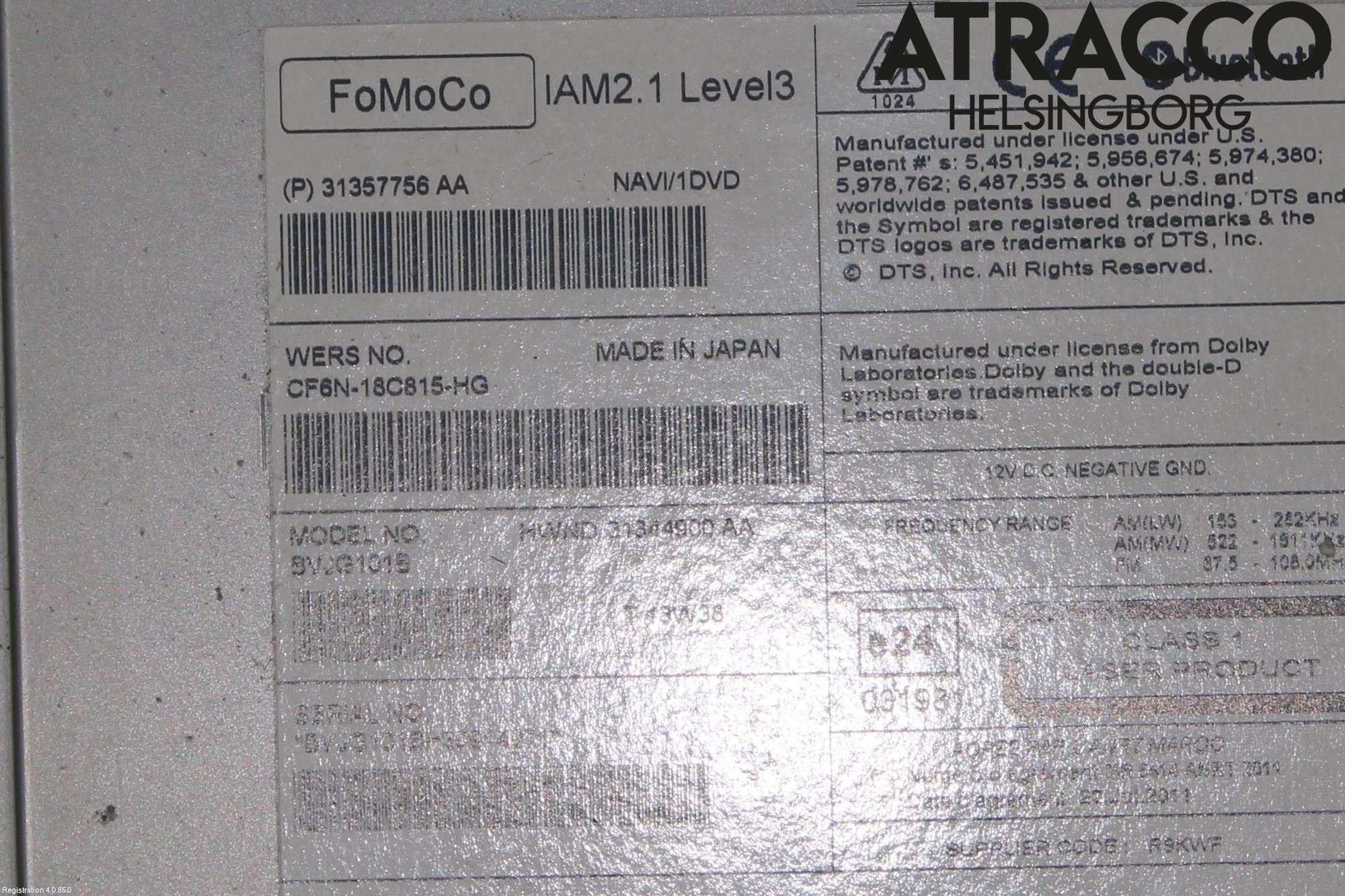 Jaguar XJ X351        10- Stereo Radio Med Cd