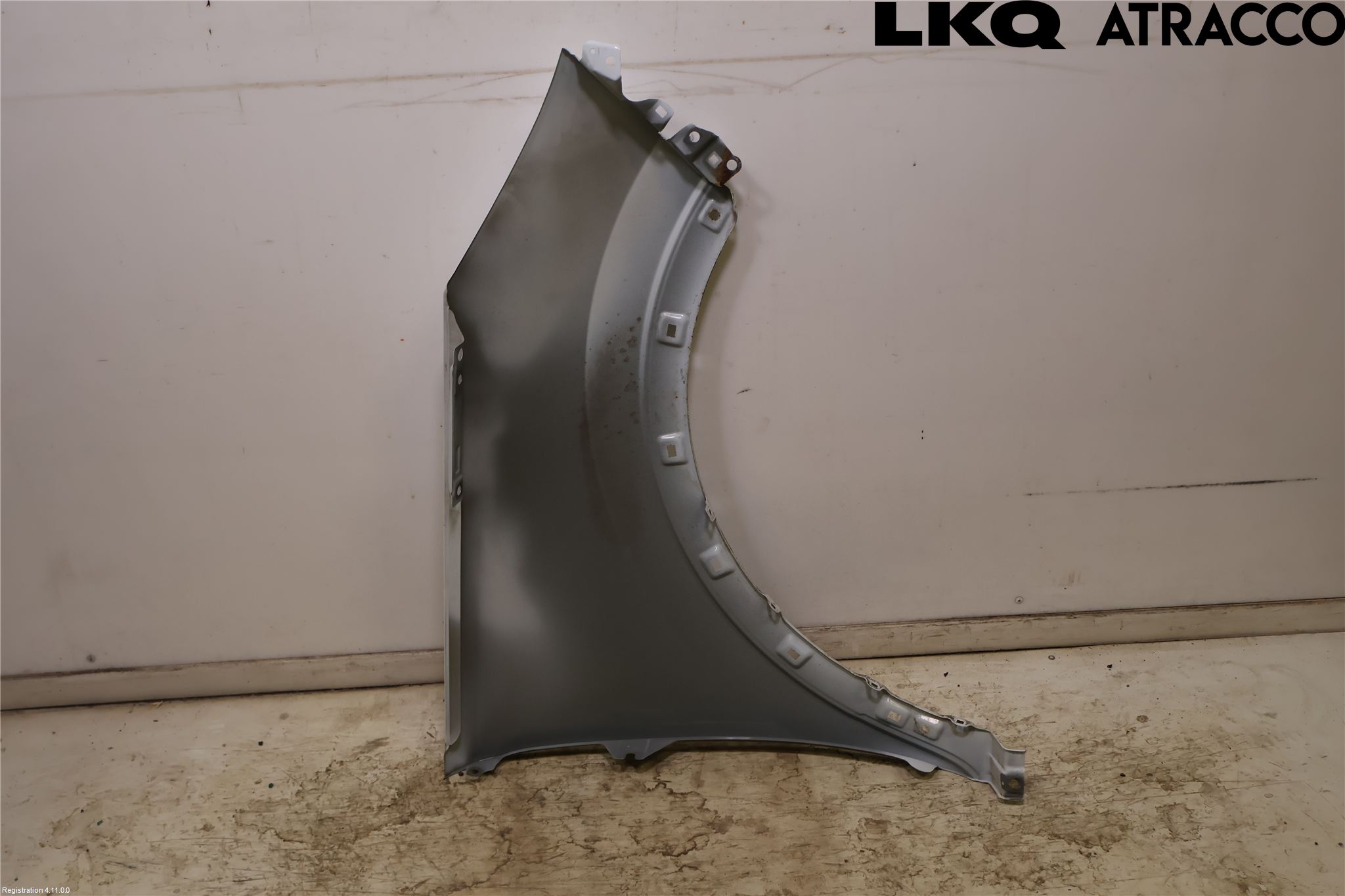 Kia SPORTAGE (QL) 16-21 Skjerm Foran Venstre