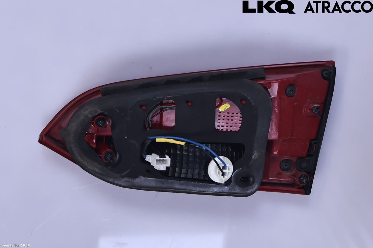 Hyundai SANTA FE 13-18 Baklykt Venstre  På Luke(Indre