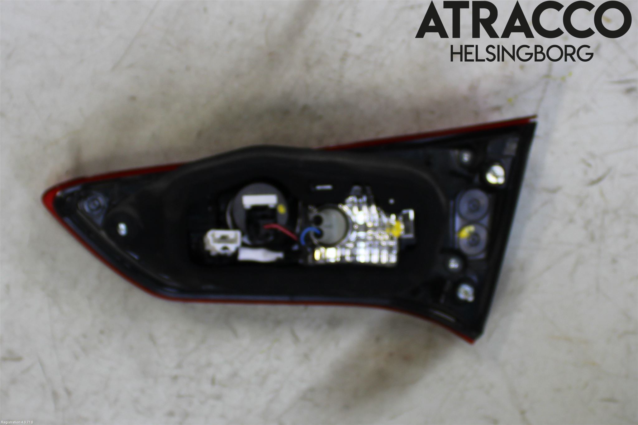 Toyota YARIS XP130 15-20 Baklykt Venstre  På Luke(Indre