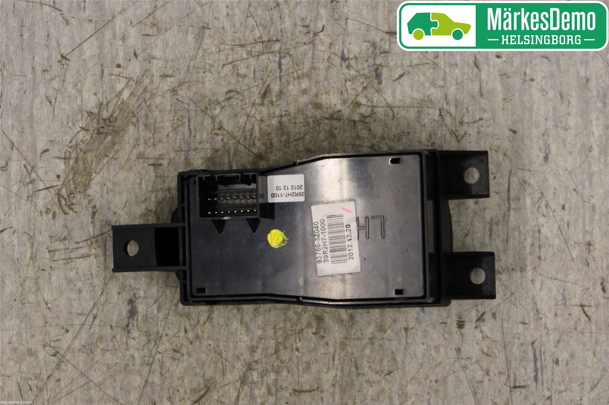 Hyundai i40 08-15 Bryter Parkeringsbrems
