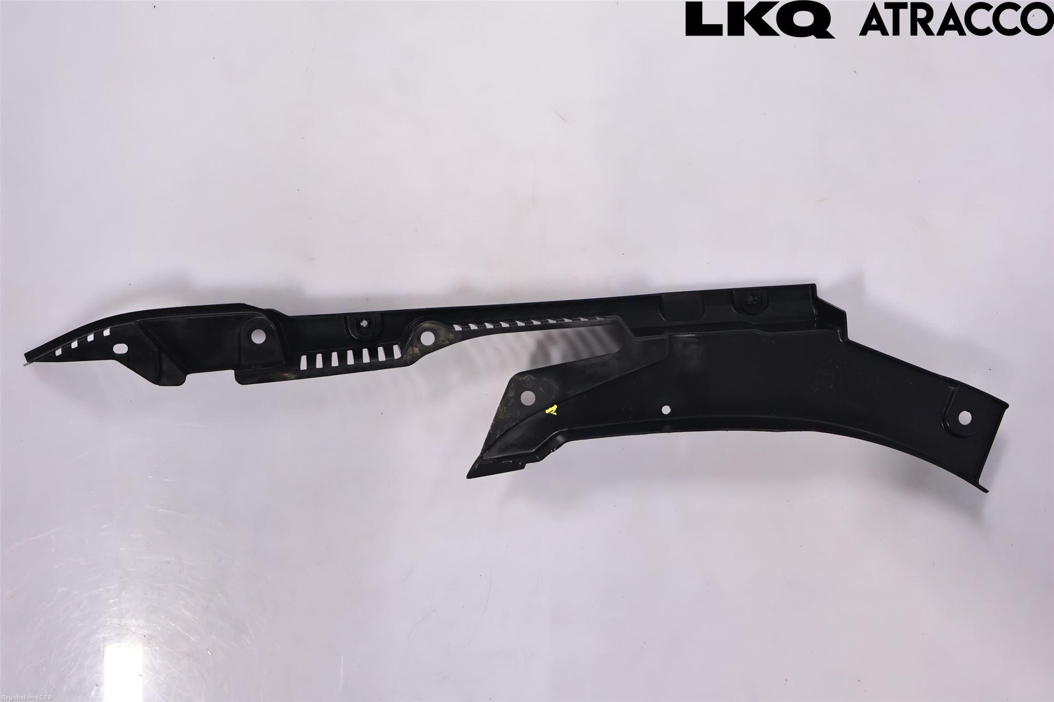 Volvo XC60 18- Visker Deksel-Grill-Under Frr