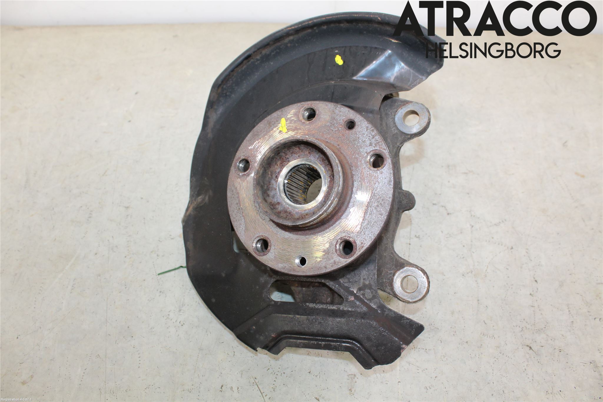 Nissan QASHQAI 14-17 Spindel Hf