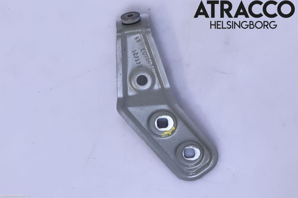 BMW 3 G20/G21/G80/G81 19- Frontskjermfeste Venstre