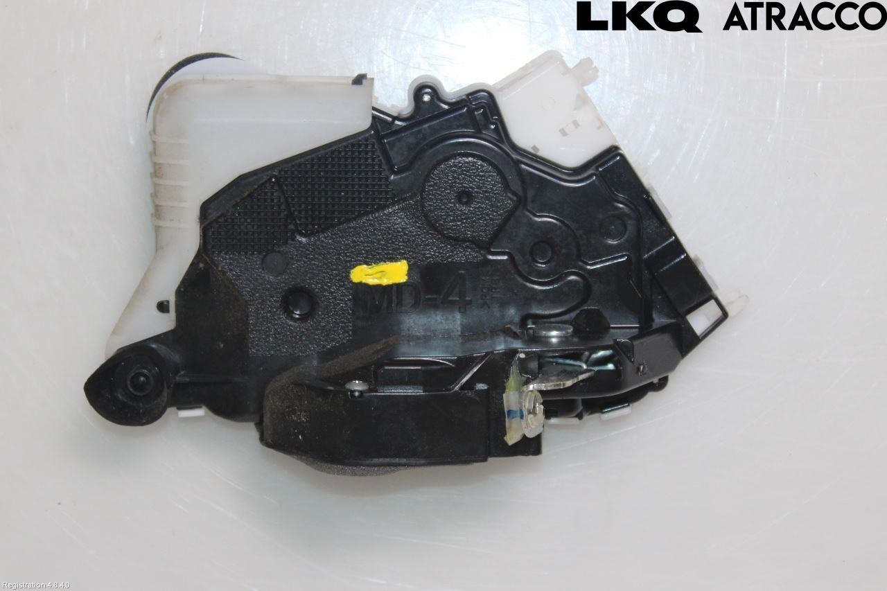 Toyota YARIS XP130 12-14 Sentrallåsmotor Høyre