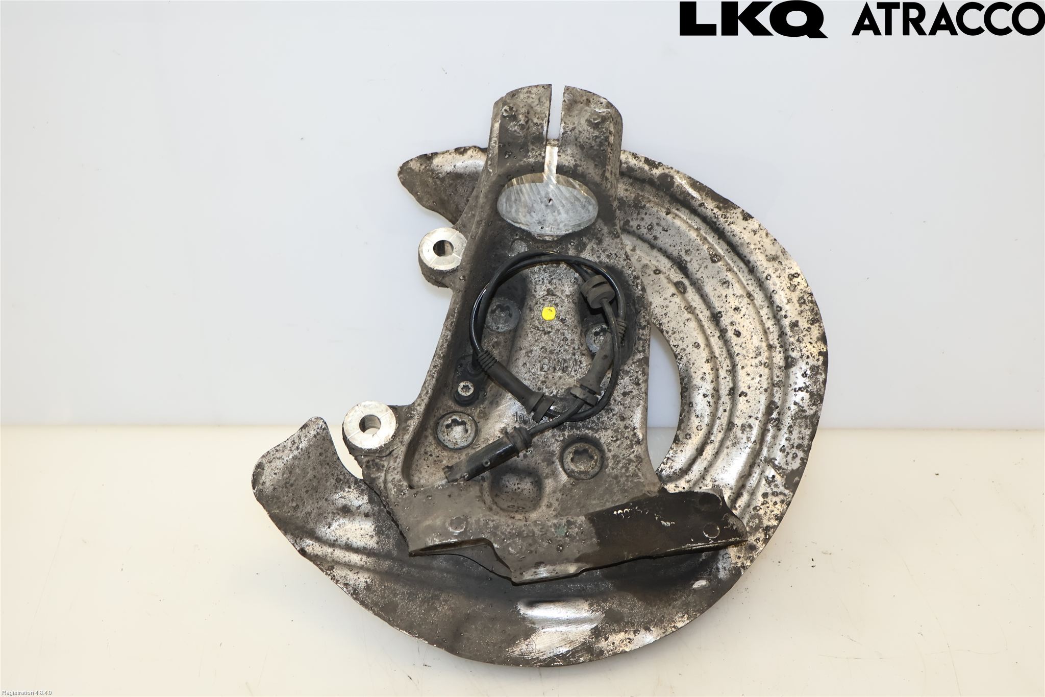 BMW 1 F20/F21 11-19 Spindel Vf