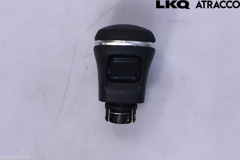 Toyota YARIS CROSS XP21 21- Gearspak Kule