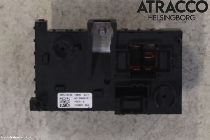 Mercedes-Benz MB E-KLASS (W213) 16-23 Sikringsboks - Elsentral