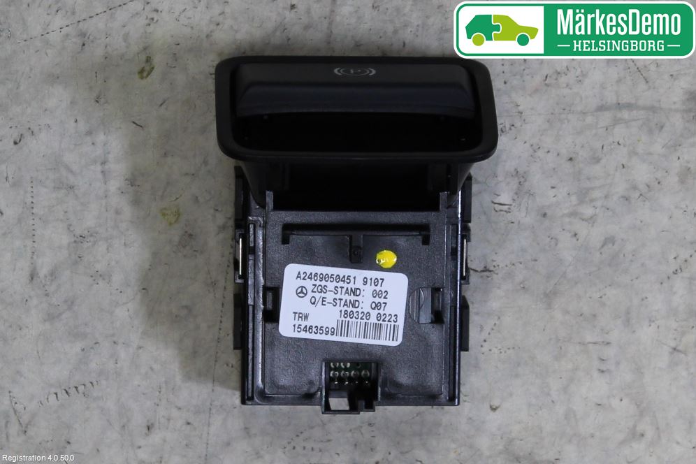 Mercedes-Benz MB GLA-KLASS (X156) 13-20 Bryter Parkeringsbrems