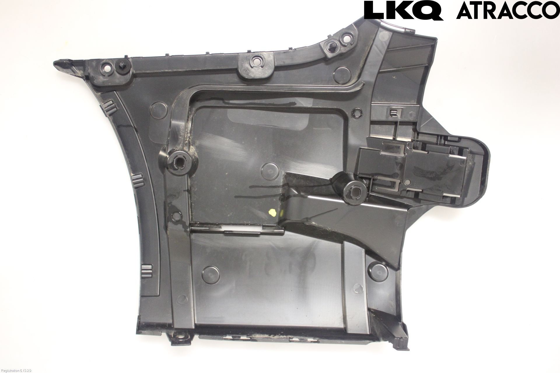 BMW 5 G30/G31/F90 17-23 Støtfangerfeste Bak Høyre