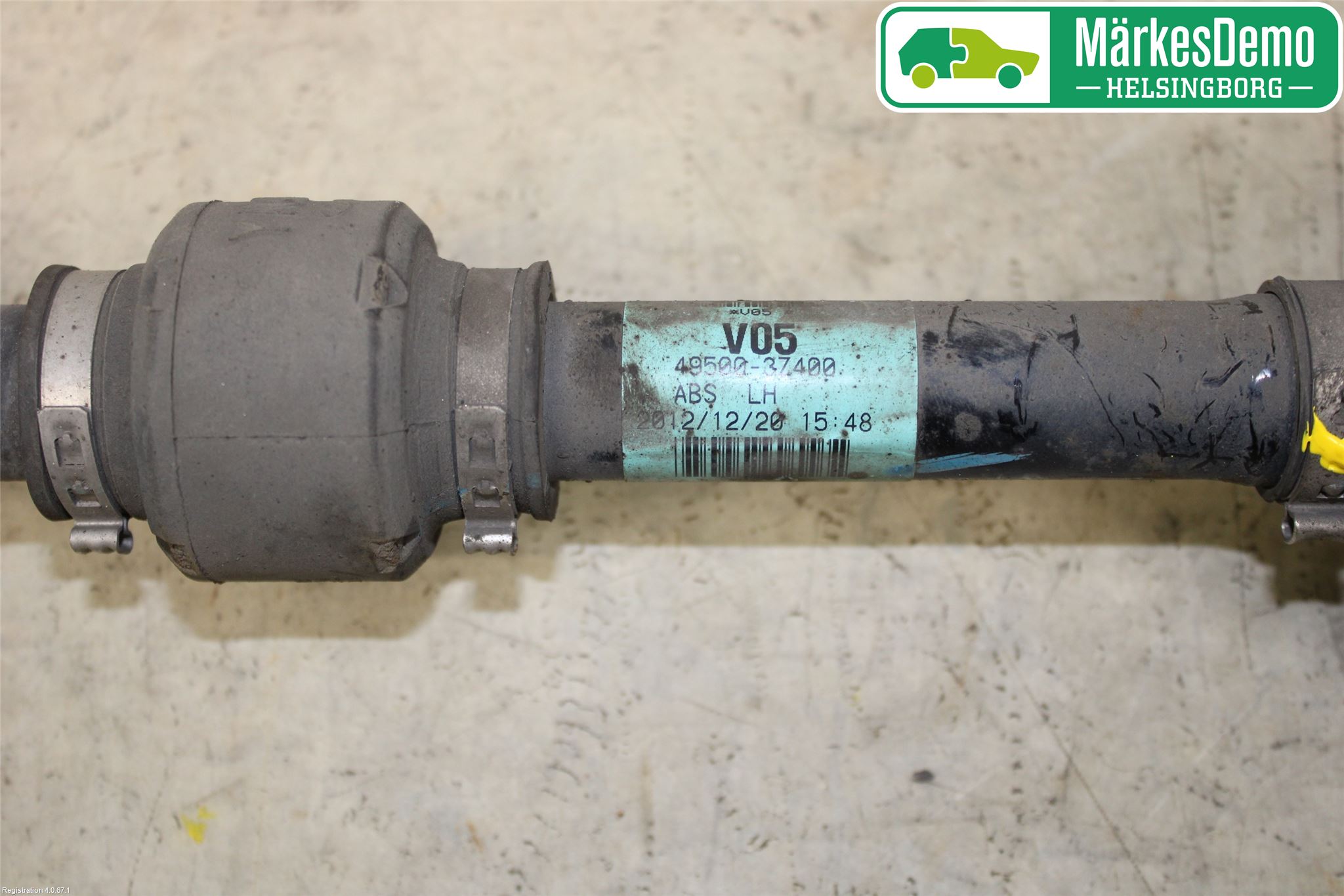 Hyundai i40 08-15 Drivaksel Foran Kompl Venstre