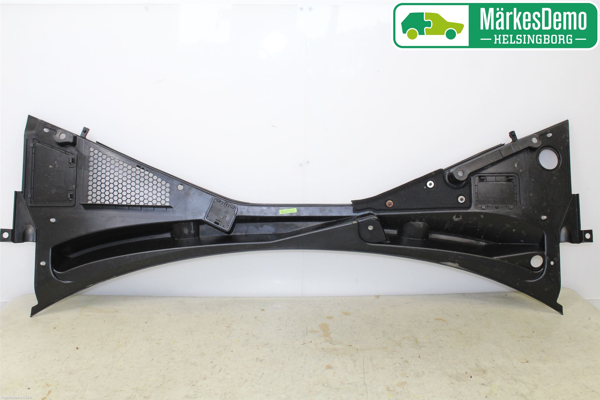 Alfa GIULIA Visker Deksel-Grill-Under Frr
