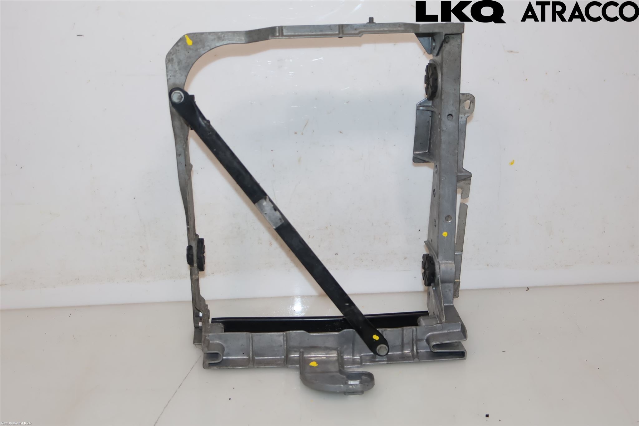 Mercedes-Benz MB AMG GT (C190/R190) 14-22 Radiator Feste - Ramme - Bjelk