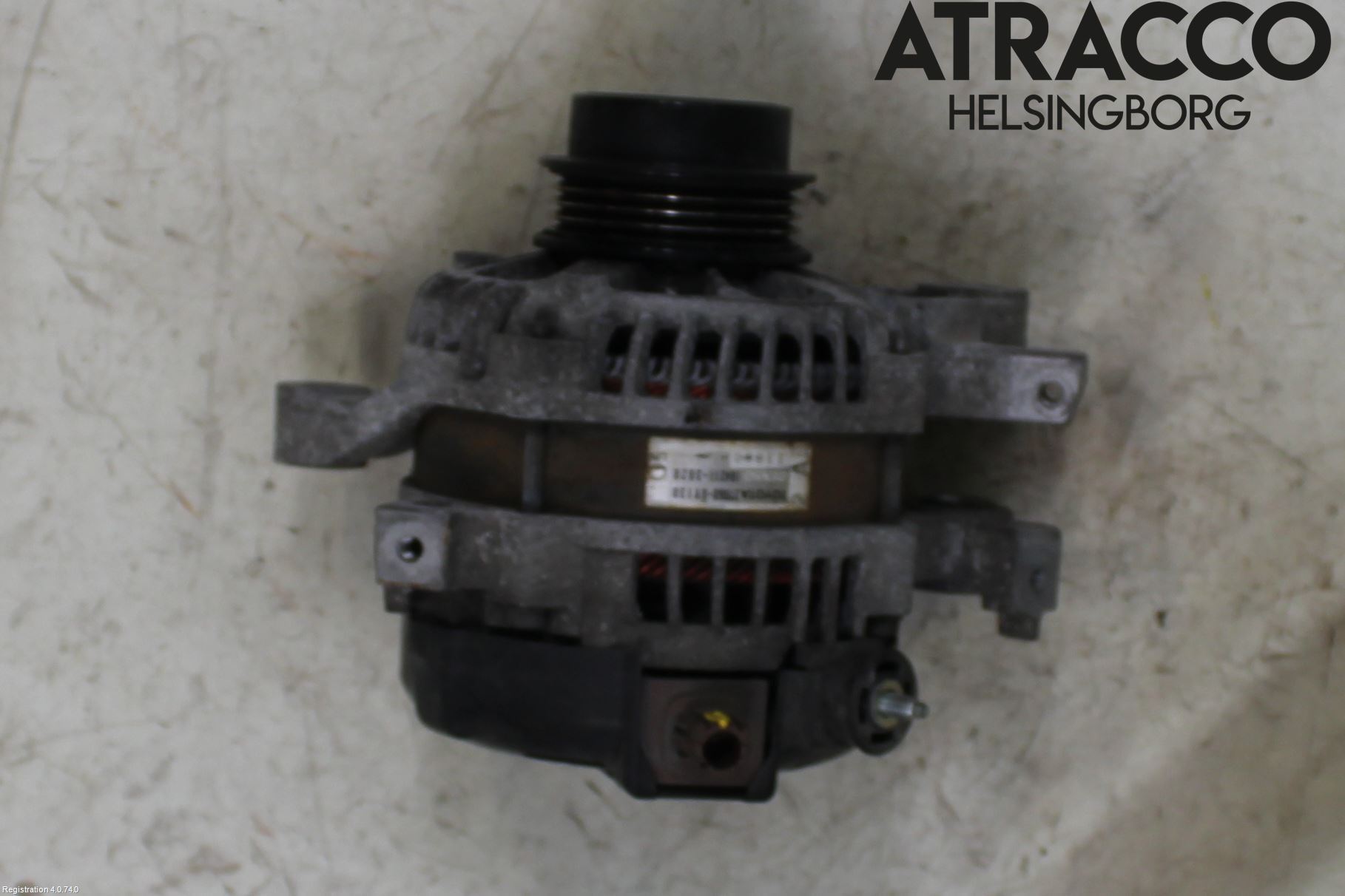 Toyota YARIS XP130 12-14 Dynamo