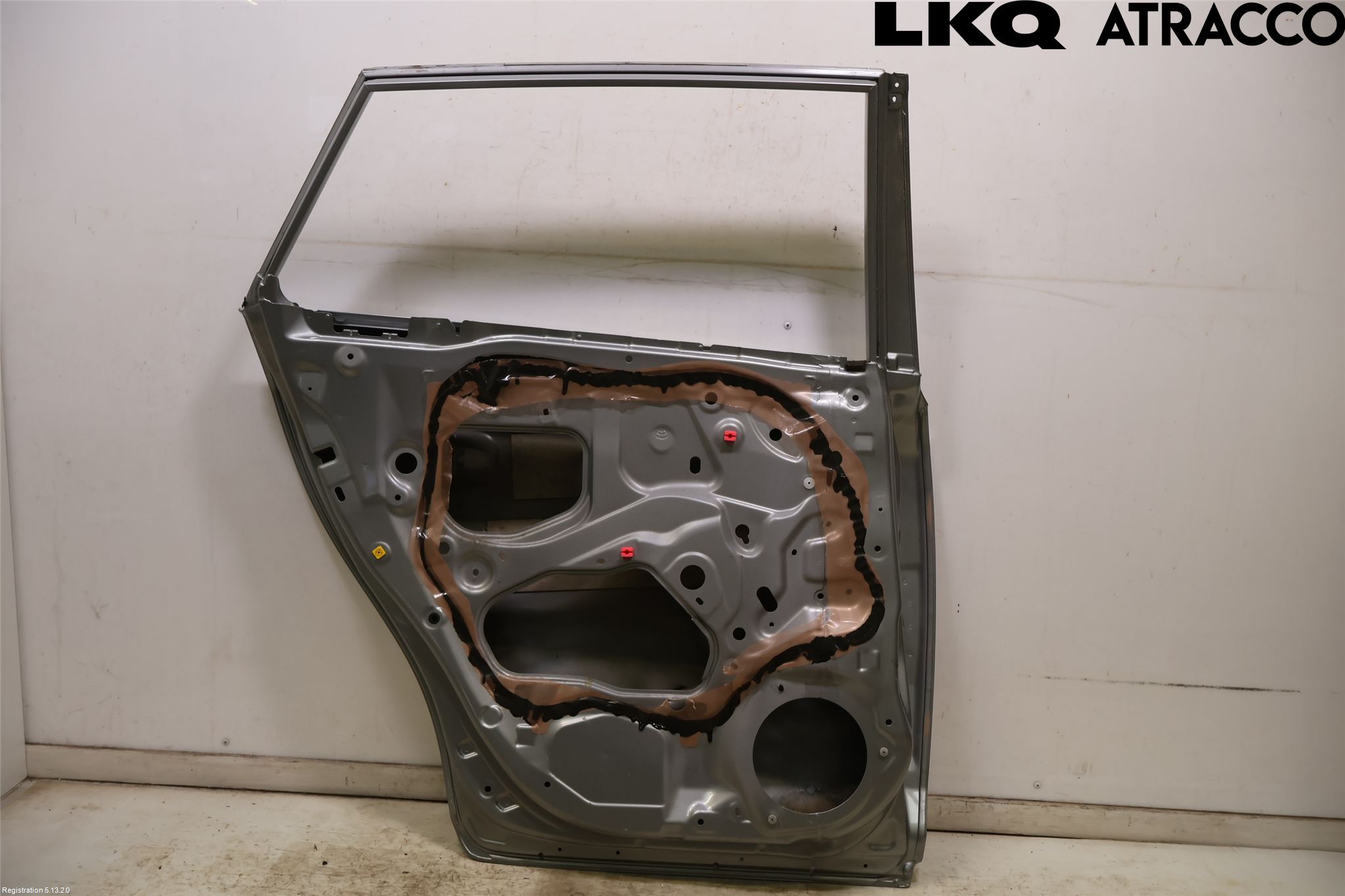 Toyota AVENSIS 09-15 Dør 4D Bak Venstre