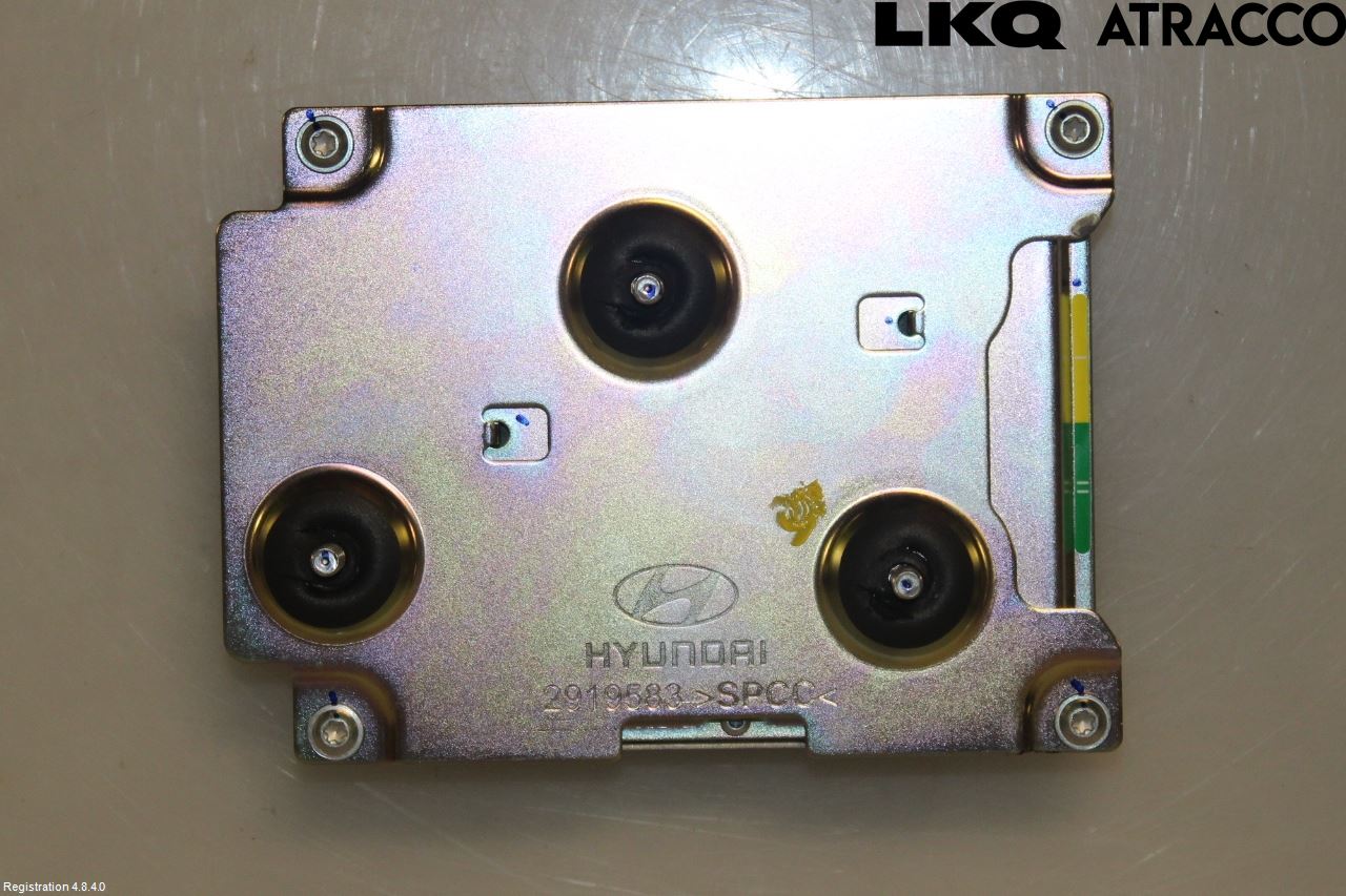 Hyundai IONIQ AE 17-22 Stereo Forsterker