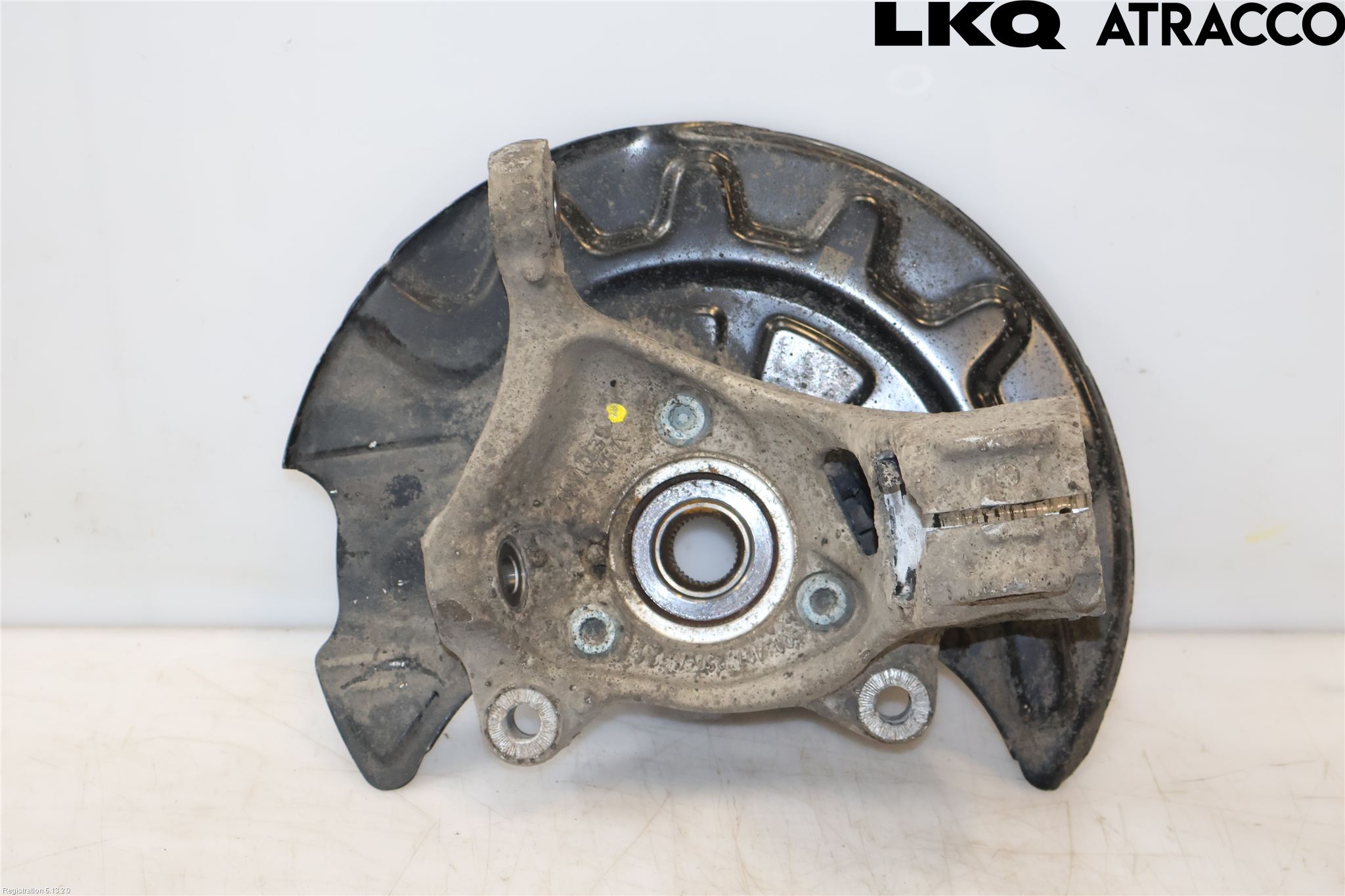 Volkswagen VW PASSAT 15-19 Spindel Vf