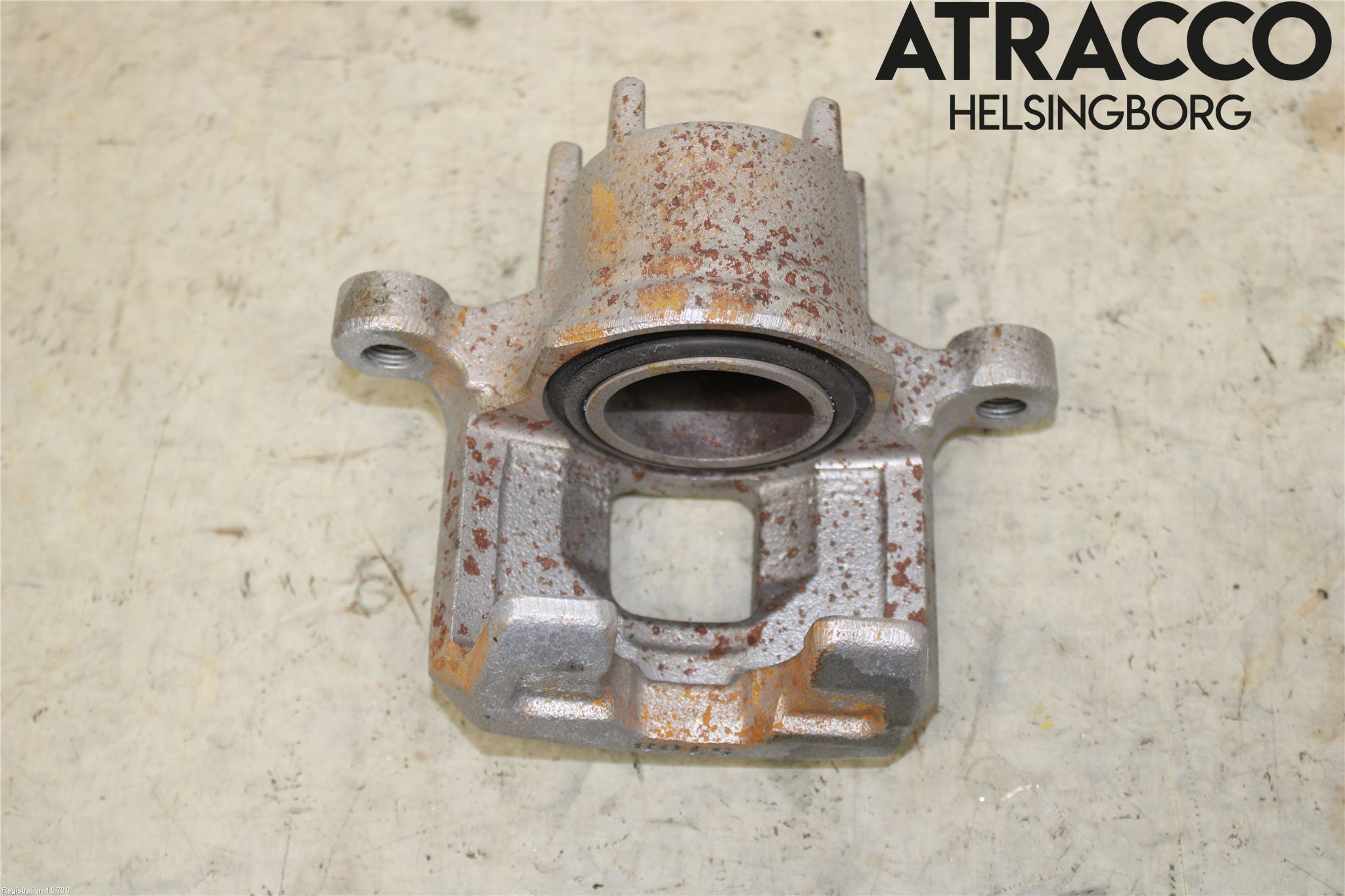Mitsubishi SPACE STAR 13- Bremsecaliper Foran Venstre