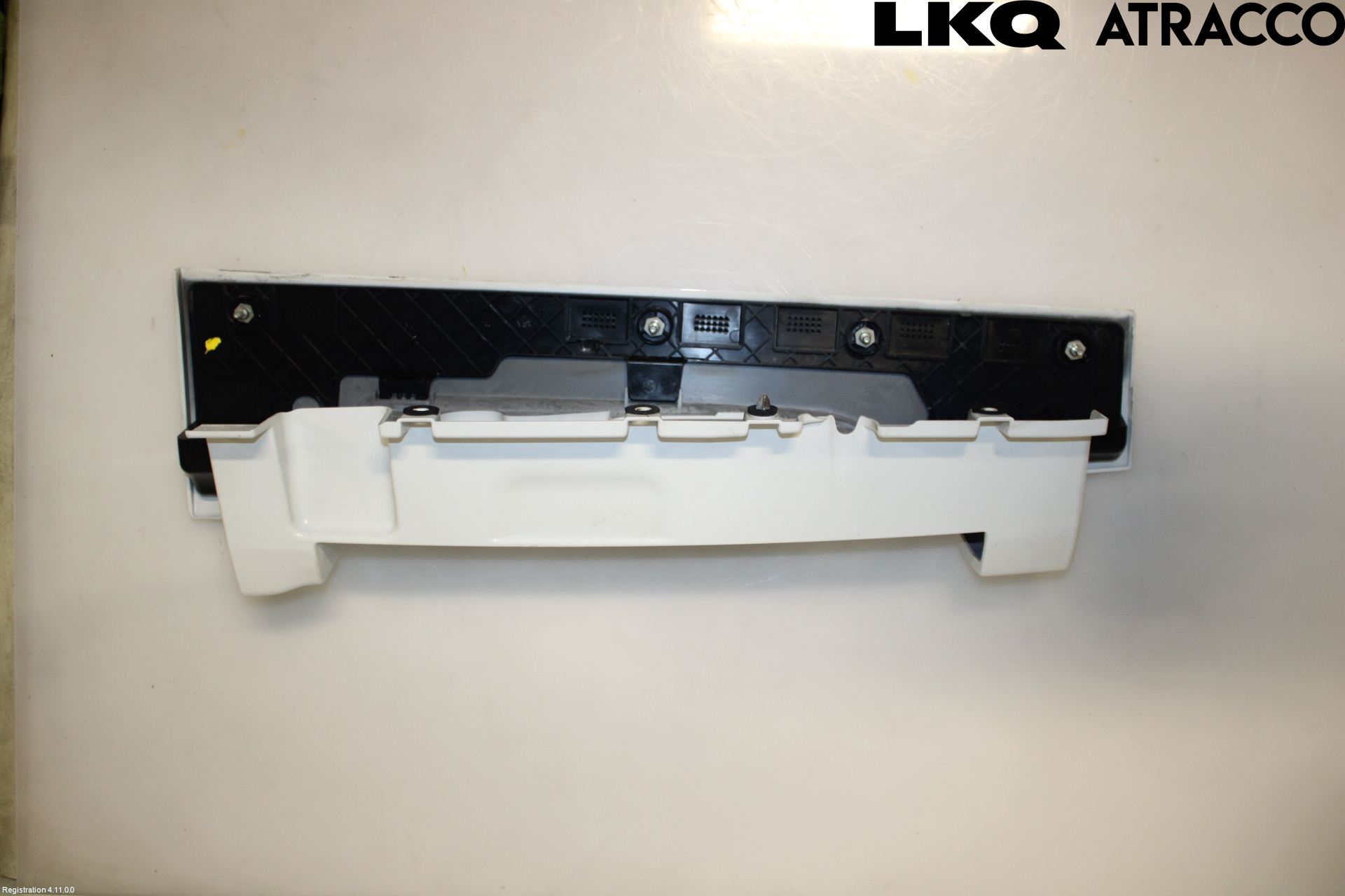 Nissan NV300 16-22 Baklykt Omramming