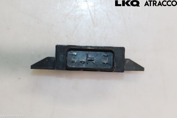 Audi A8/S8 4H 10-17 Styreenhet Drivstoffpumpe