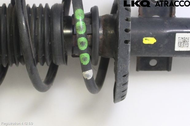 Volkswagen VW POLO 10-17 Fjærbein Foran Høyre