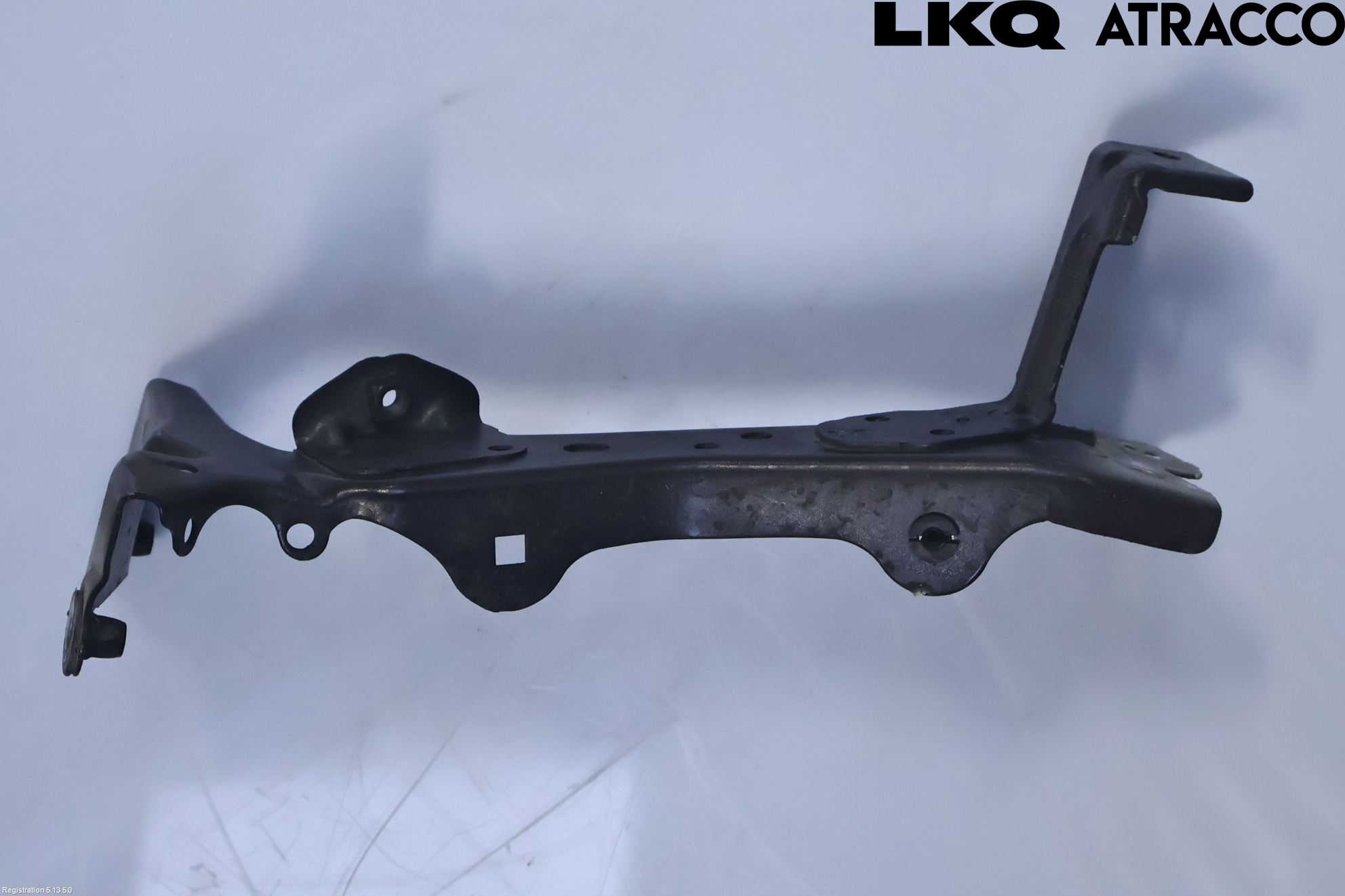 Audi A3/S3 8V 13-20 Frontskjermfeste Venstre