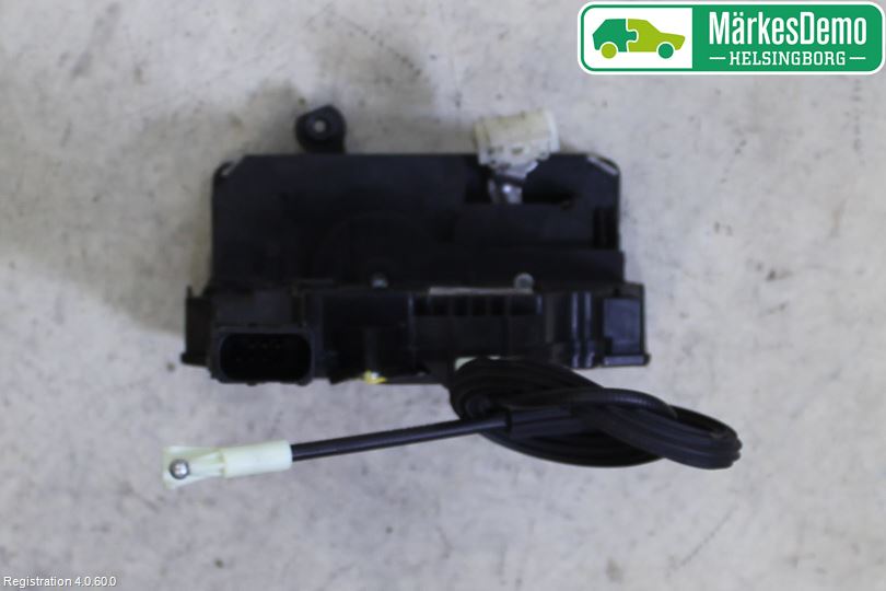 Opel CORSA E 15-19 Sentrallåsmotor Venstre