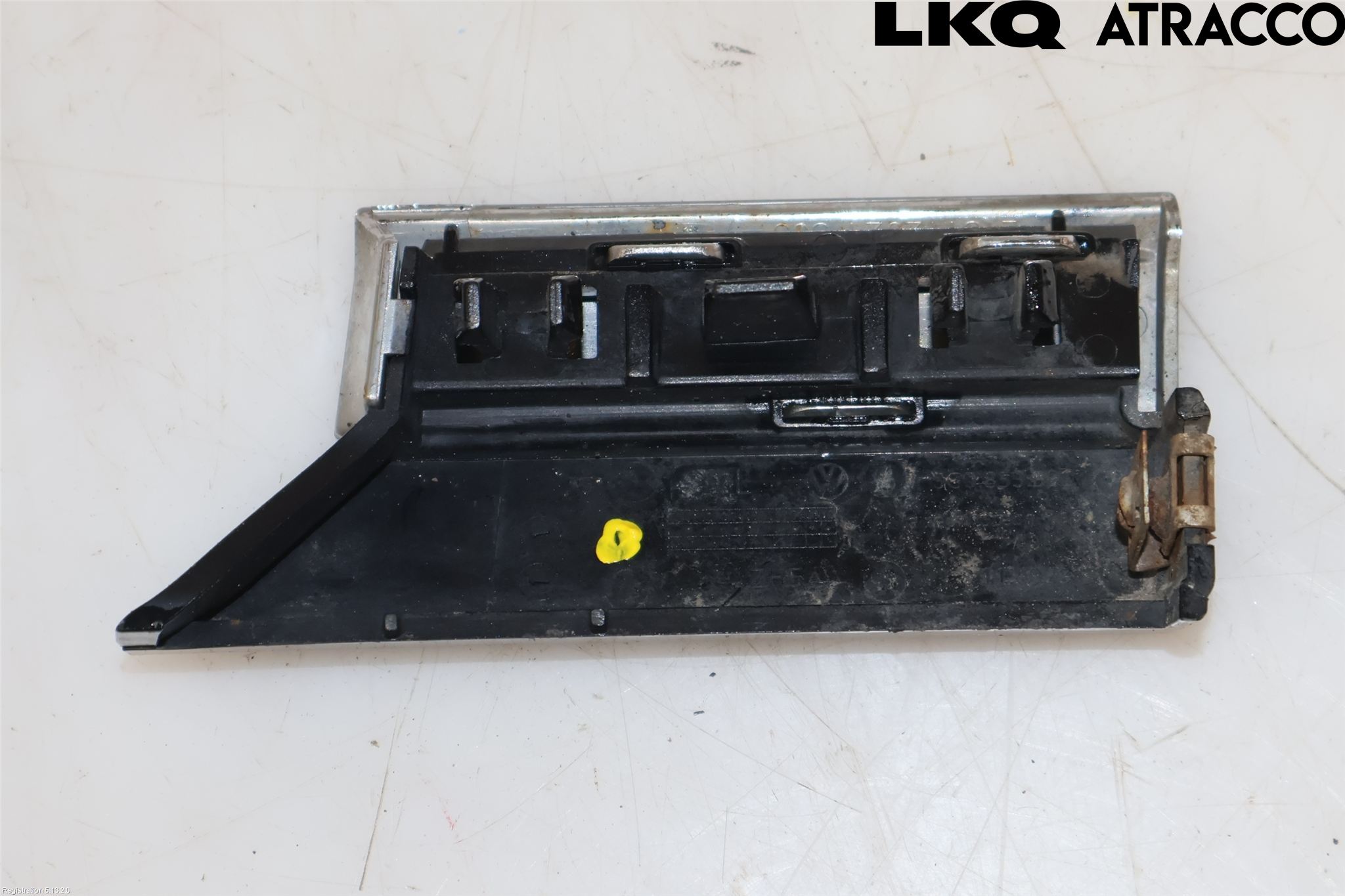 Volkswagen VW PASSAT 15-19 Kanalskjørt Venstre