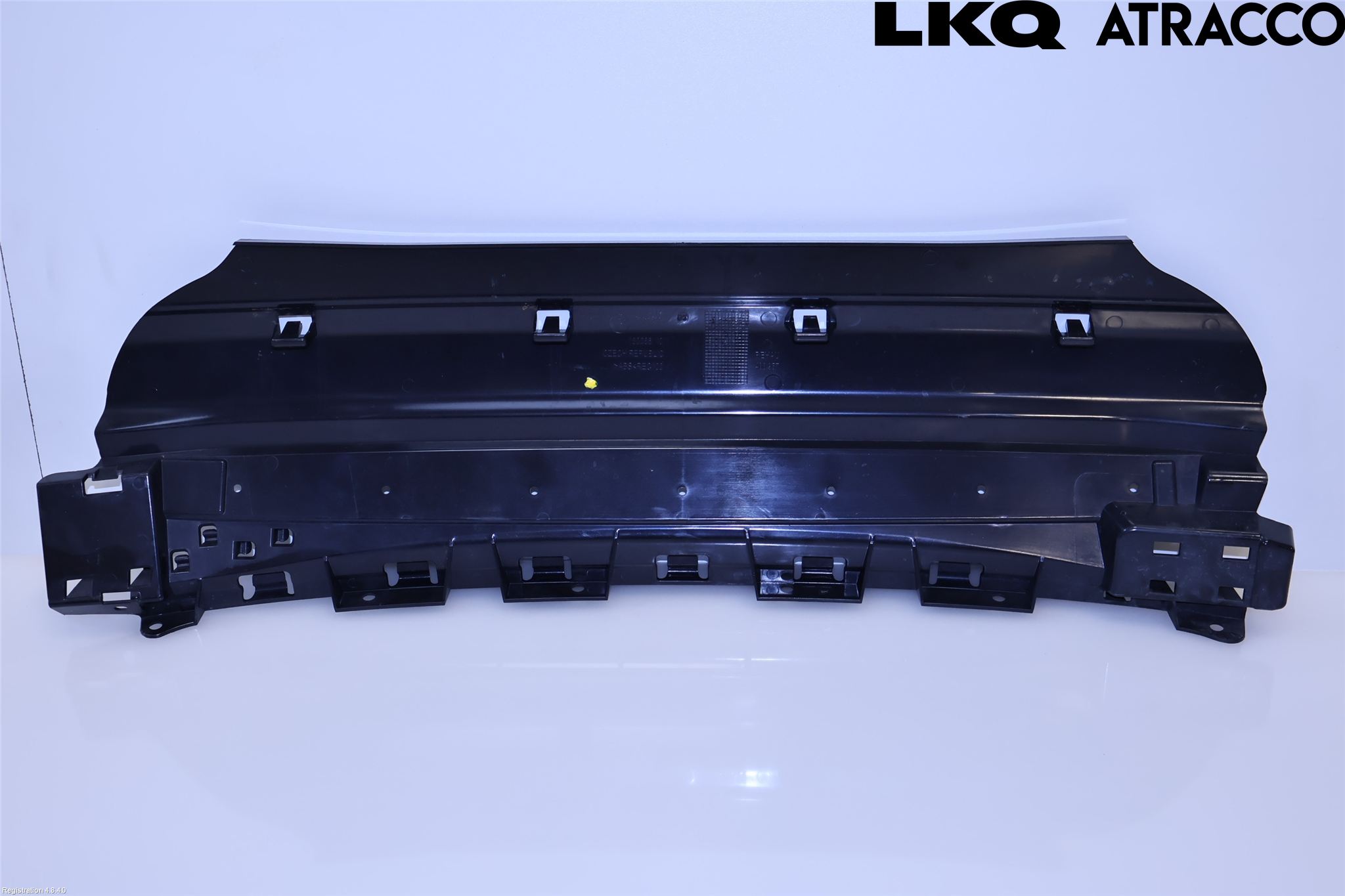 BMW 5 F10/F11/F18 09-17 Støtfanger Bak Midt Del