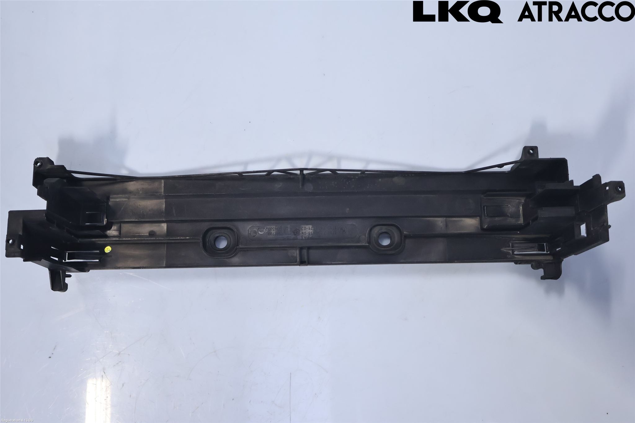 BMW 5 F10/F11/F18 09-17 Radiator Feste - Ramme - Bjelk